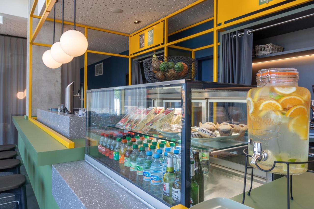 Meininger Hotel Bremen Hauptbahnhof Bagian luar foto