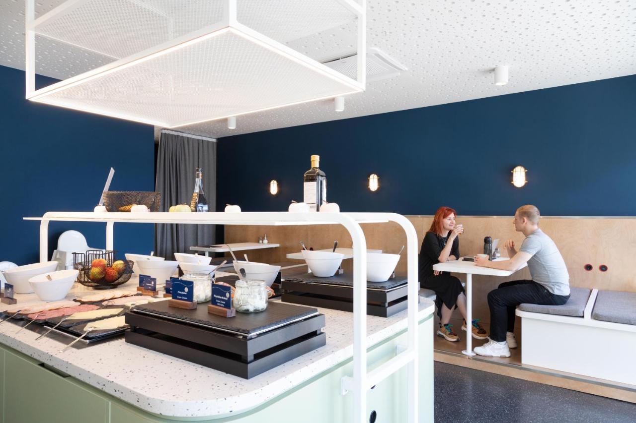 Meininger Hotel Bremen Hauptbahnhof Bagian luar foto